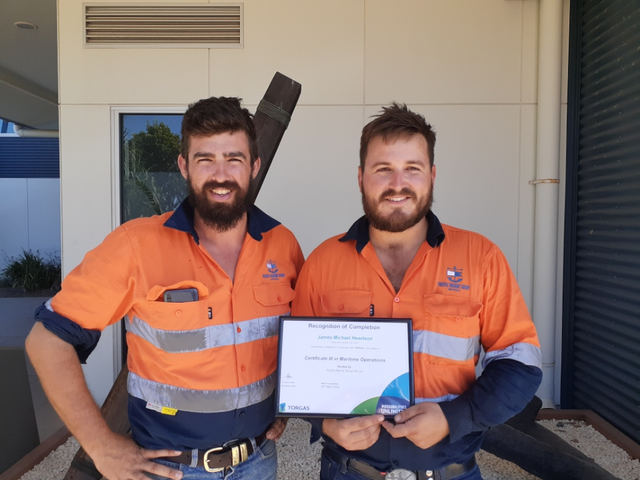 2 man working and getting a certificate